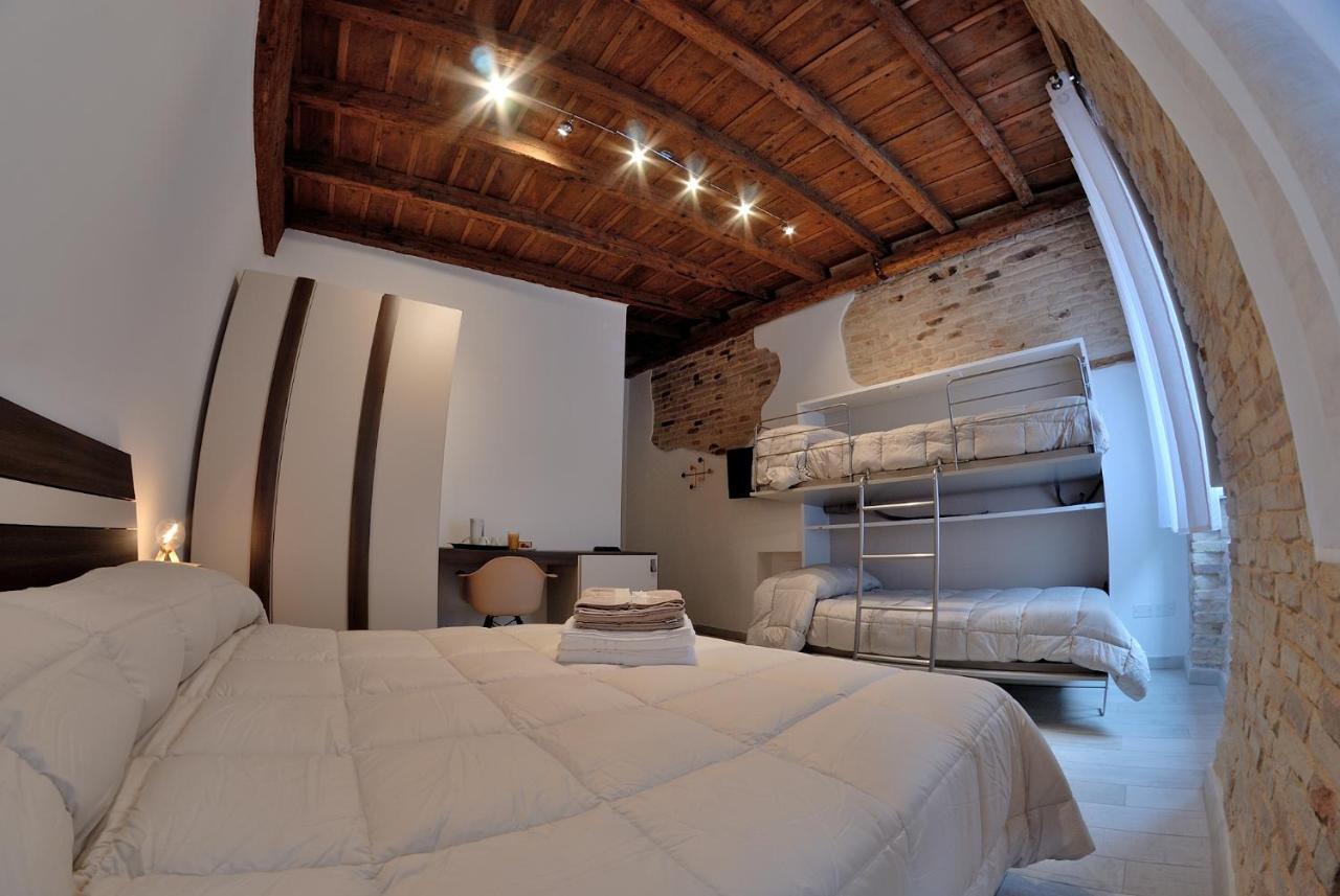 B&B Del Corso Loreto Ngoại thất bức ảnh